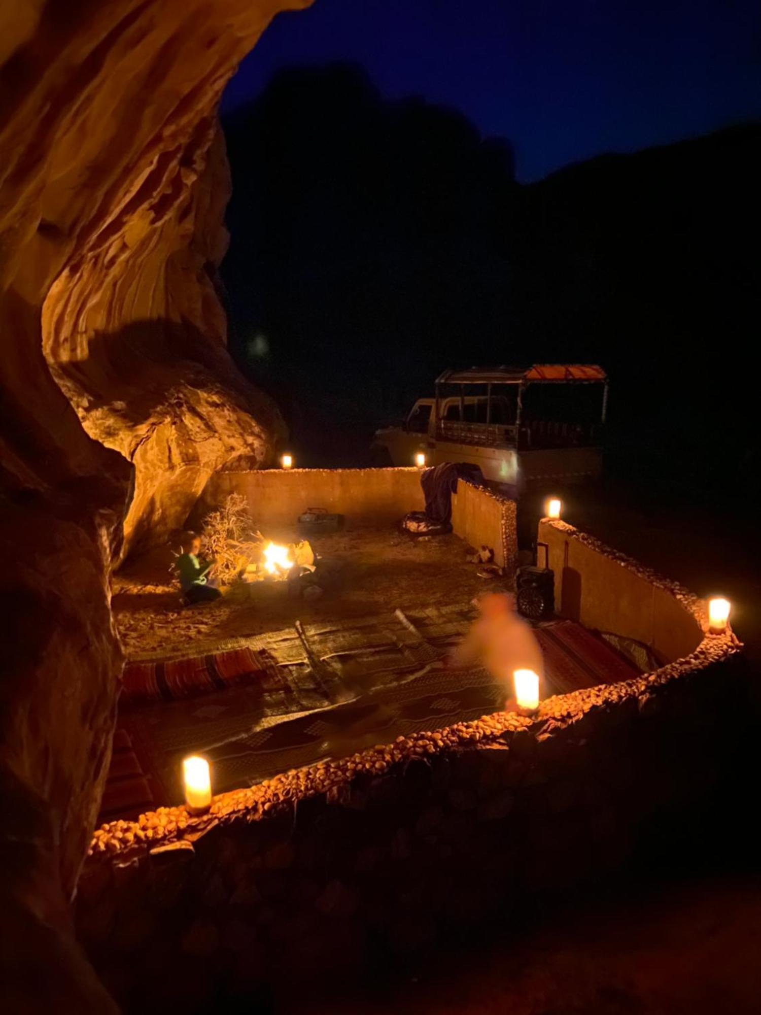 Wadi Rum Bedouin Heart Camp ภายนอก รูปภาพ